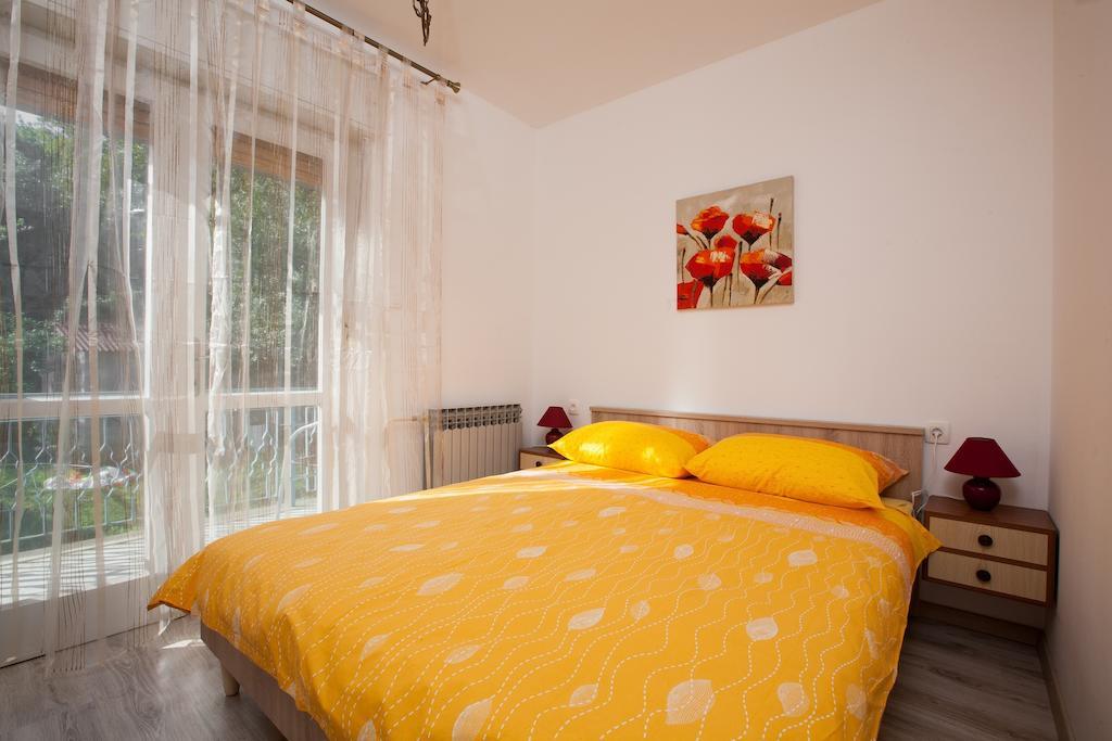 Apartment Pepi Lovran Szoba fotó